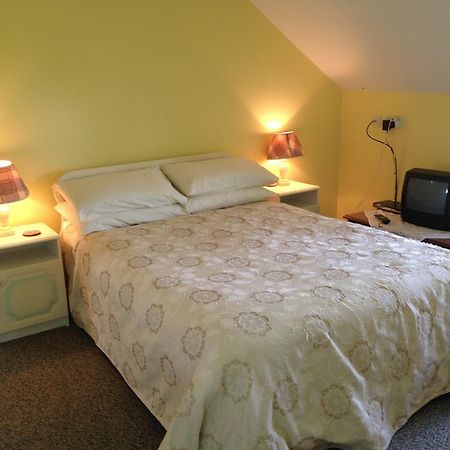 An Gleann Accommodation Milltown Malbay Esterno foto