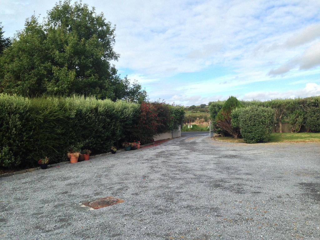 An Gleann Accommodation Milltown Malbay Esterno foto